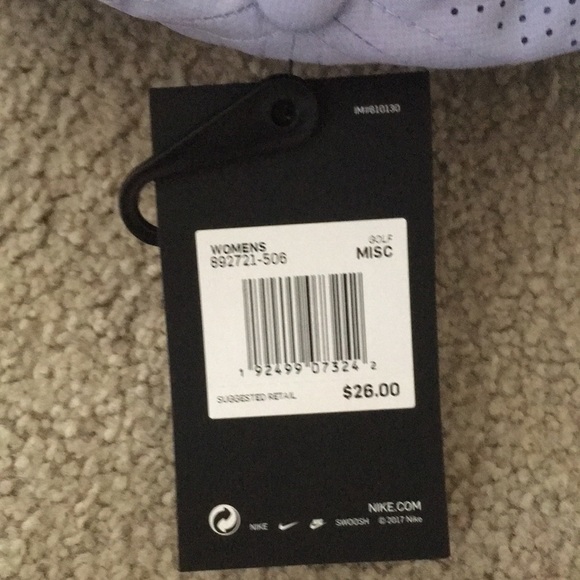 Nike hat - Picture 2 of 3